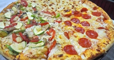 Dexter´s Pizza food