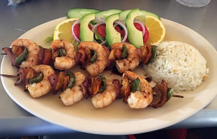 Mariscos La Playita food