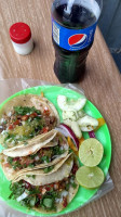 Tacos Los Sixtos food