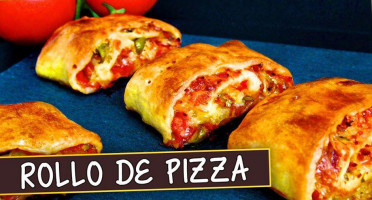 Rollitos De Pizza food