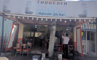 Taquería Los Mixes Exterior