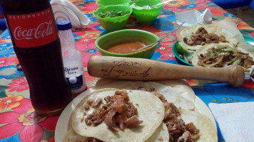 ' 'tacos El Pariente ' ' food