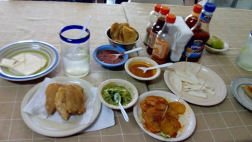 Restaurant Bar Y Mariscos El Troquero food