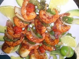 Mariscos El Estrella food