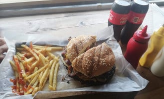 STOP BURGUER AL CARBON LAS ORIGINALES food