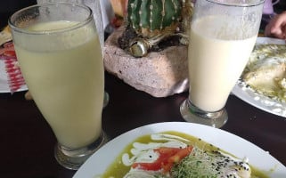 Lima Limon Desayunos Y Comidas food