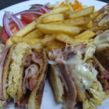 Restaurant Las Camelinas food