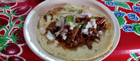 Barbacoa Los Laureles food