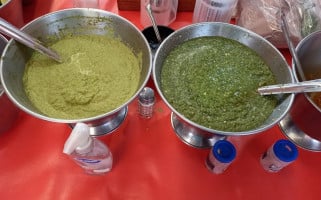 Carnitas El Rojo food