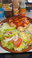 Mariscos La Canica Azul food