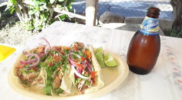 Los Chilango's Carnitas Estilo Michoacán food