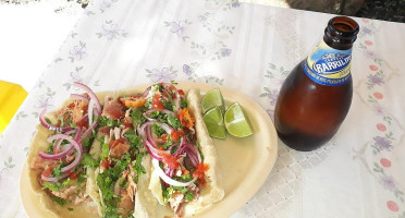 Los Chilango's Carnitas Estilo Michoacán food