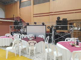 Salón Milenio En Villagrán inside