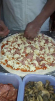 Pizzeria Venezzia food