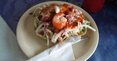 La Tortuguita Dorada food