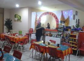 La Tapatía inside