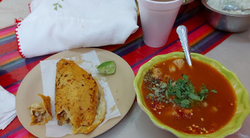 Gorditas Y Menudo Guerrero food