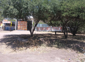 La Tiendita De Chuy En Colón outside