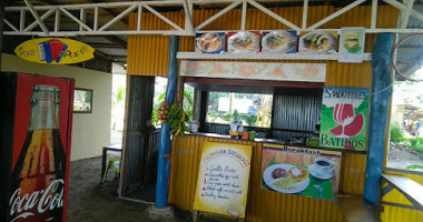 Arepas Colombianas Puerto Viejo outside