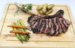 La Catedra Churrasqueria food