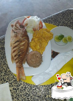 Bucaneros food