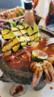 Mariscos El Perico food