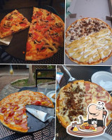 Pizza Mía food