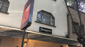 Chiquitito Cafe outside