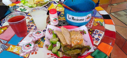 Taqueria y Carniceria La Mexicana drink