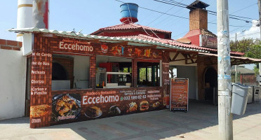 Asadero Y Ecce Homo outside