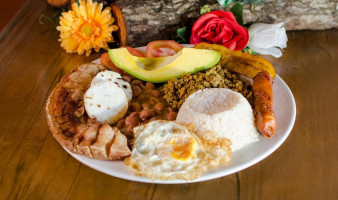 Asadero Y Ecce Homo food