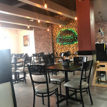 Pizzería La Sierra Sucursal Anahuac À l'intérieur