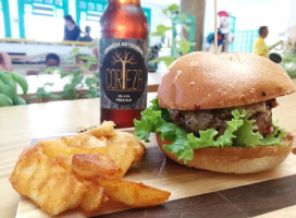 Esencia Mercadito food