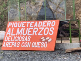Piqueteadero Los Pinos menu