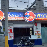 Antonios Pizza Exterior