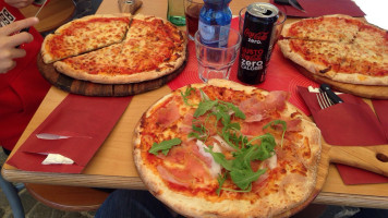 El Sombrero Comida Mexicana food