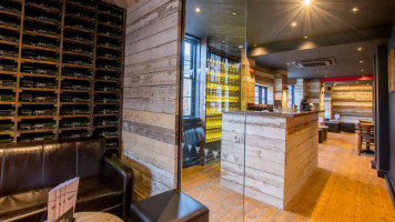 Star's Kitchen inside