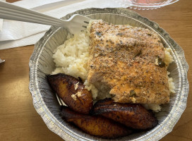 Onza Sushi Bistro Japones food