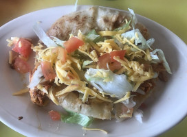 Gallo Cervecero Nourriture