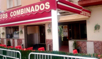 Crepes Waffles Exterior