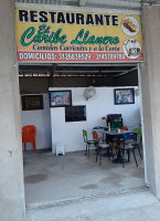 El Caribe Llanero outside