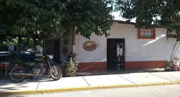 El Caribe Llanero outside