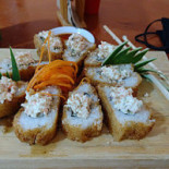 Xawi Sushi food