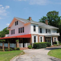 Oasis Bakery Cafe outside