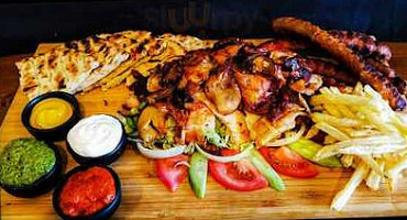 Provecho Gastropub Grill food