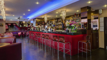 Los Corrales outside