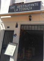 La Dolce Vita outside