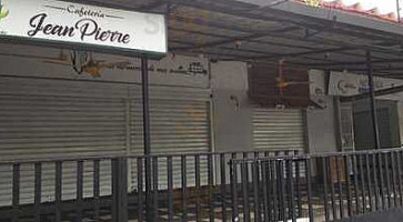 Jean Pierre Extérieur