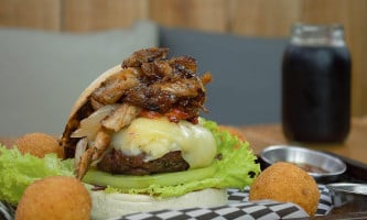 Costillas Burgers food