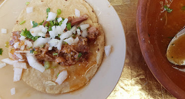 Lía Food Drink food